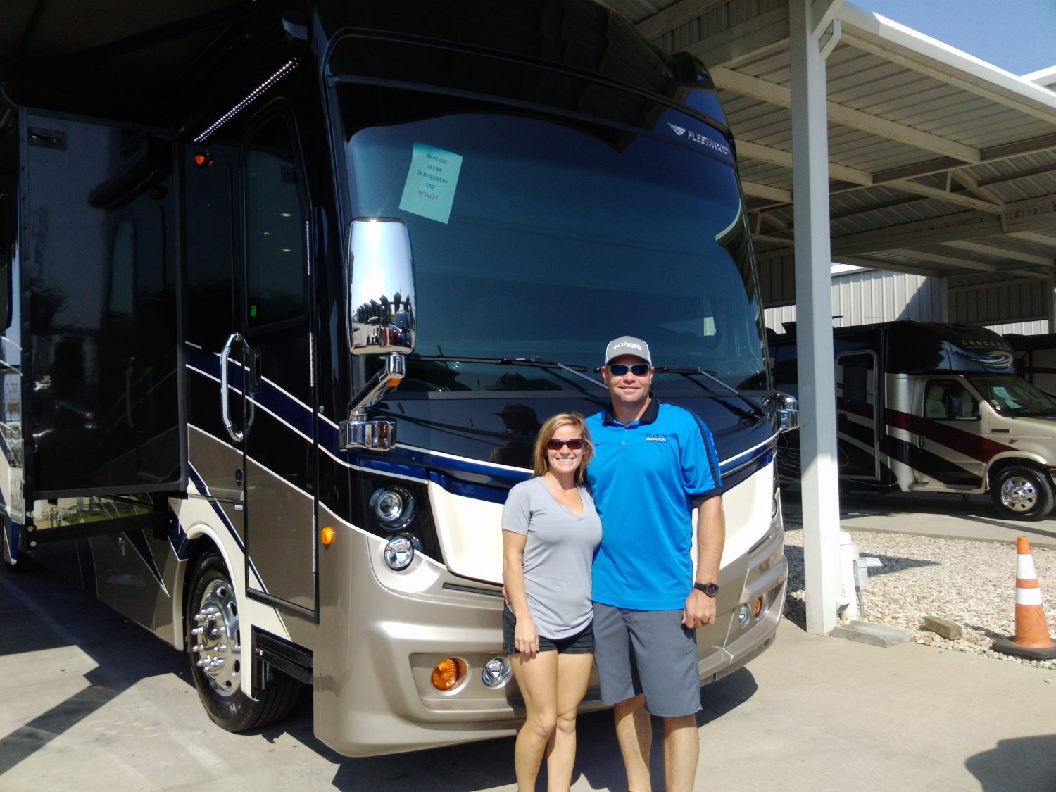 2018 Fleetwood Discovery LXE Review, Diesel Pusher sold to ...