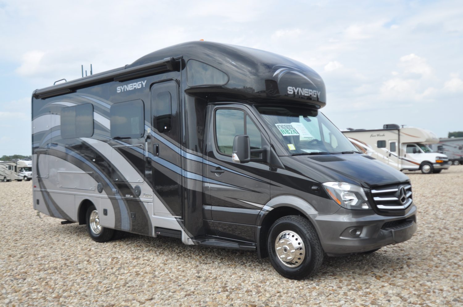 2018 Thor Synergy Review, Class C sold to the Hostrup’s of The