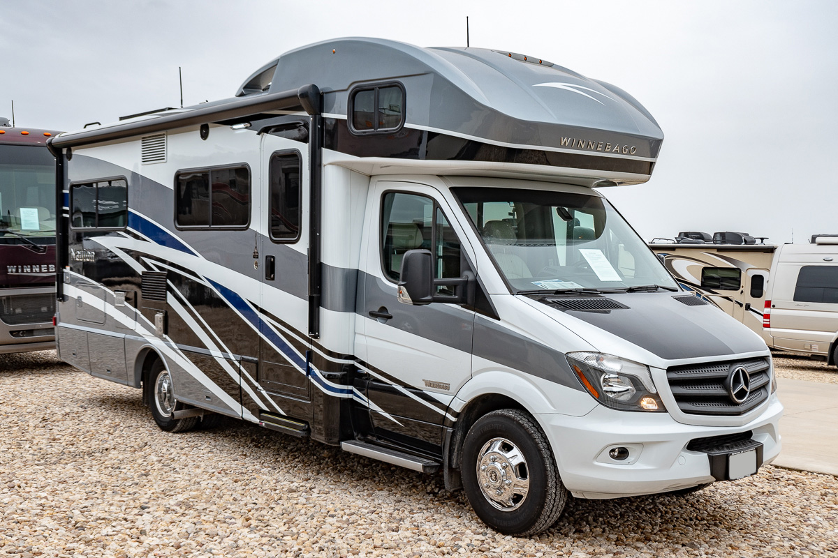 2017 Winnebago Navion Review, Class C sold to the Buchanan’s of